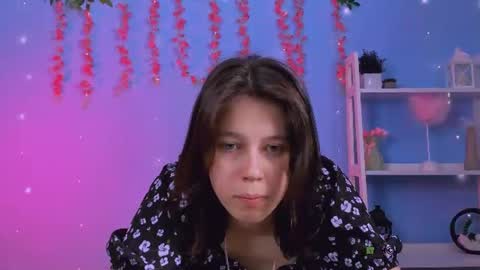 aria_wild_ online show from July 15, 8:46 pm