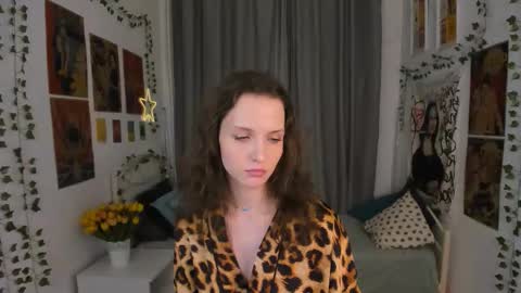 Ariadna online show from December 17, 12:12 pm