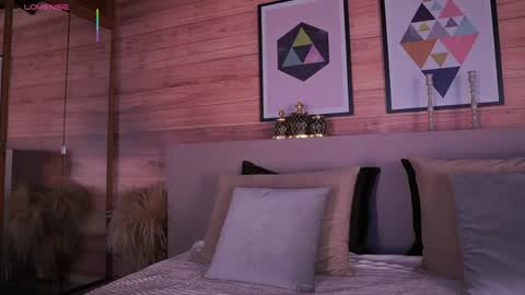 Aria Foster online show from June 9, 4:01 am
