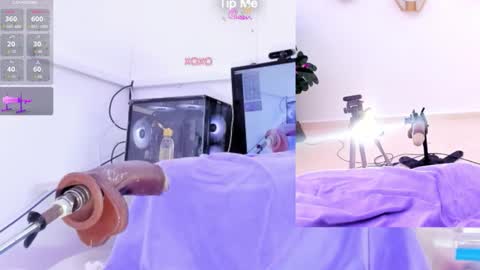 ariana  girl online show from February 25, 12:58 am