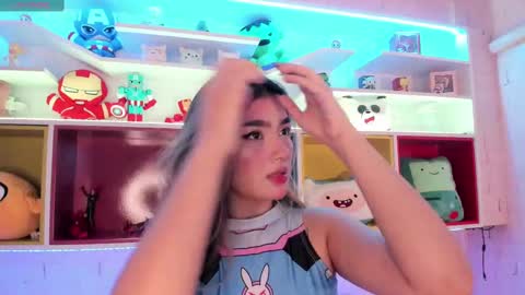 Ari online show from March 2, 3:24 am