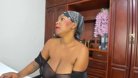 Andrea online show from October 14, 8:23 pm