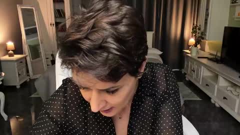 Ana online show from February 17, 12:27 pm