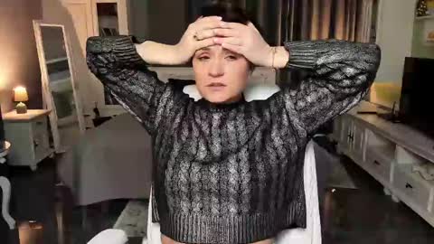 Ana online show from February 9, 1:25 pm