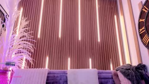 Ari  online show from December 1, 12:47 pm