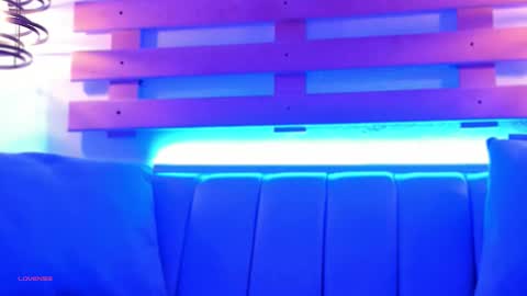 Ari  online show from October 23, 12:50 pm