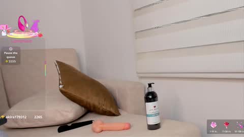 arianna_0 online show from October 4, 6:39 pm