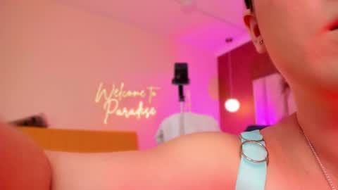 Arianna online show from March 4, 7:54 pm