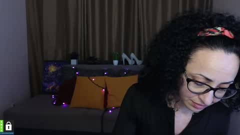 Arianna online show from March 2, 9:32 pm