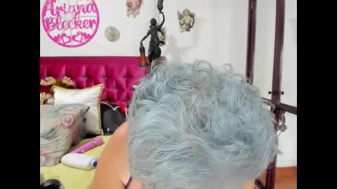 ariannablecker online show from March 4, 11:11 pm