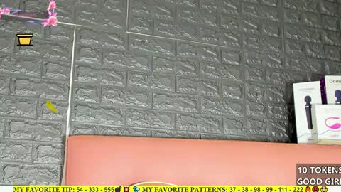 Arianna online show from October 1, 7:35 pm