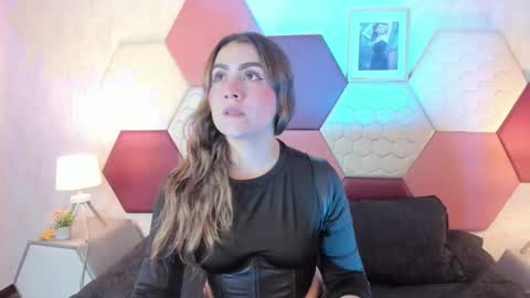 aria online show from March 18, 6:25 pm