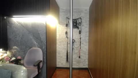ariel_1_ online show from July 15, 1:38 pm