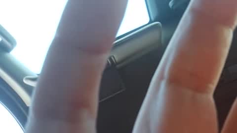 2Chicks1Dick online show from March 11, 10:42 pm