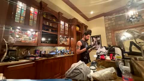 arielchape501 online show from February 27, 3:43 am