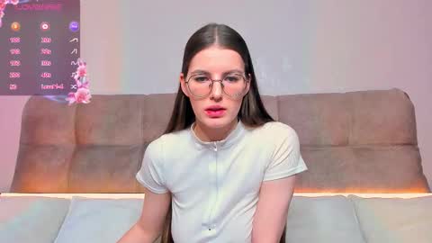 Ariella online show from February 2, 4:20 am