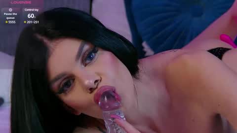 Ariell online show from March 1, 6:11 pm