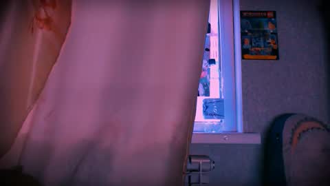 arielpinkcat online show from December 17, 8:21 am