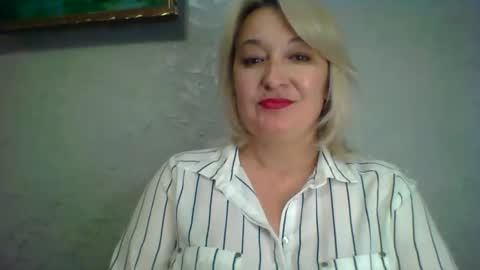 ArielXLoveresss online show from May 31, 1:21 pm