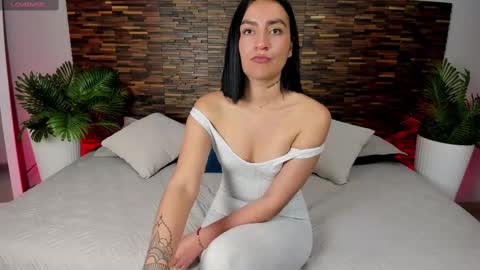 Snapshot of ariiaa_1 chatting on September 10, 3:51 am ARIANNA online show from September 10, 3:51 am