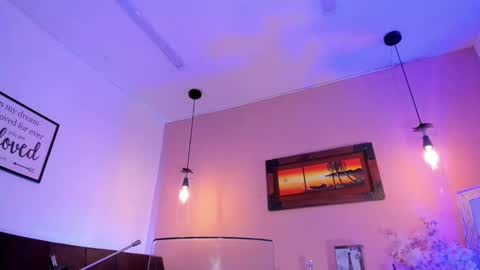  Arianna  online show from February 25, 3:53 pm