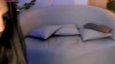 Ari Robert online show from September 17, 4:49 am