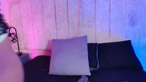 Aris Suarez online show from February 20, 11:18 pm