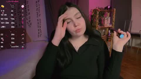 Astrid online show from December 22, 9:38 am