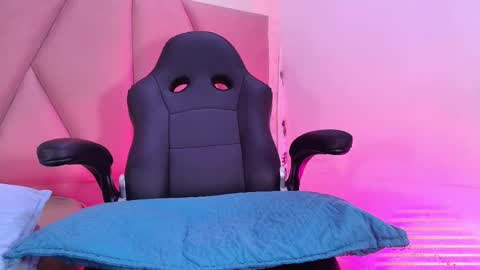 Arleth  online show from September 22, 3:10 am