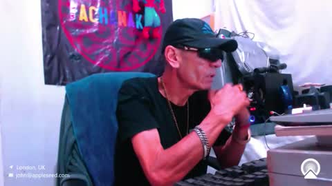 armaduradeacero online show from October 15, 9:32 am