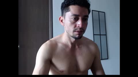 Armand online show from February 5, 3:31 pm