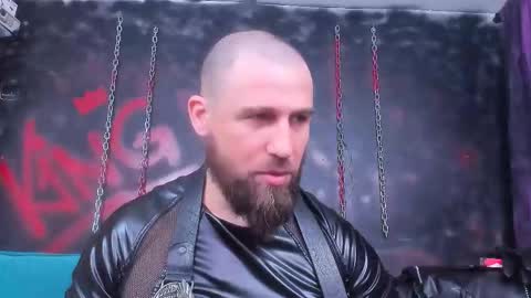 Armando online show from December 19, 9:32 pm