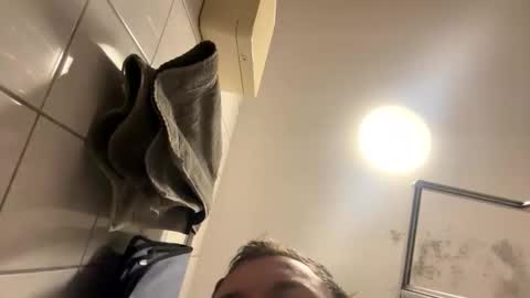 armyskater32 online show from January 5, 9:51 pm