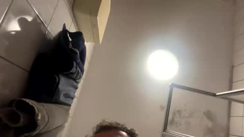 armyskater32 online show from November 10, 9:39 pm