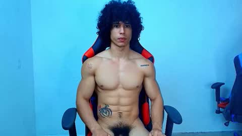 Snapshot of arnold_black69 chatting on October 23, 1:23 pm arnold black online show from October 23, 1:23 pm