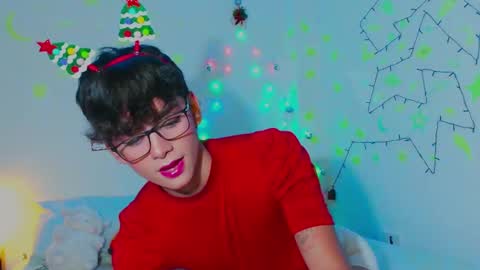 Arnold online show from December 26, 7:05 pm