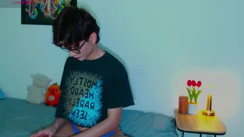 Arnold online show from September 11, 7:09 am