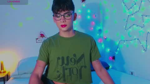 Arnold online show from December 29, 8:37 pm