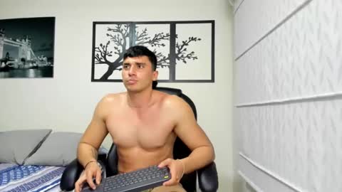 Aron-lake fit online show from February 4, 7:40 am