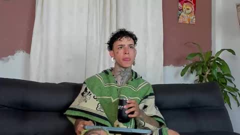 Aron ford online show from October 25, 11:42 am