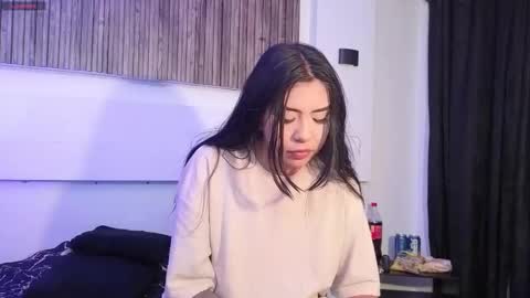 Snapshot of aron_gomez chatting on September 21, 5:55 am aron online show from September 21, 5:55 am