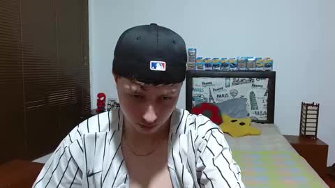 Aaron online show from January 9, 10:31 pm