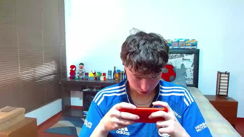 Aaron online show from March 1, 3:49 pm