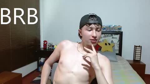 Aaron online show from February 28, 9:01 pm