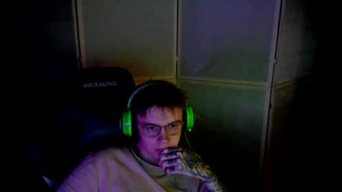 biggest penis  online show from February 13, 11:37 pm