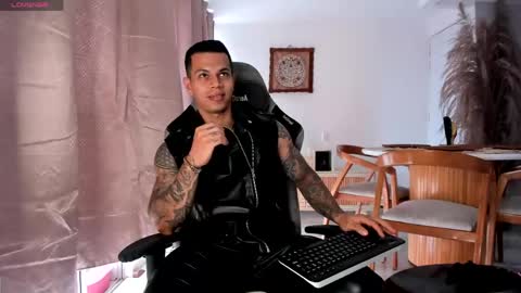 DarkMaster online show from April 16, 9:04 pm