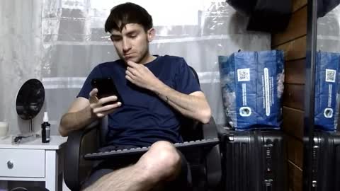 Aron G Franco online show from October 21, 2:27 am