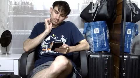 Aron G Franco online show from October 15, 7:26 pm