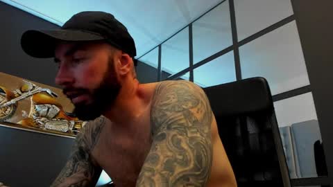 AronGrant online show from May 8, 9:26 am