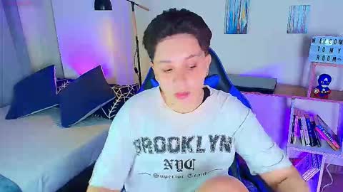 noah and ivy online show from January 13, 4:26 pm